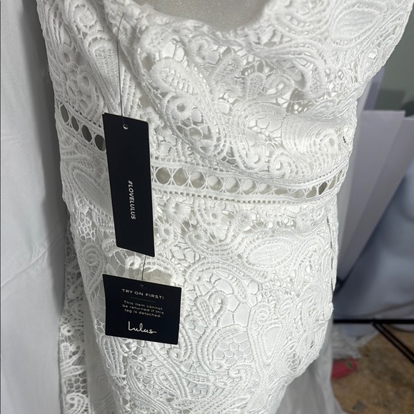 ULUS WHITE LACE HALTER SHEATH MIDI DRESS L NWT - Picture 12 of 12